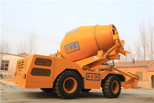 小型混凝土攪拌車(chē)廠(chǎng)家